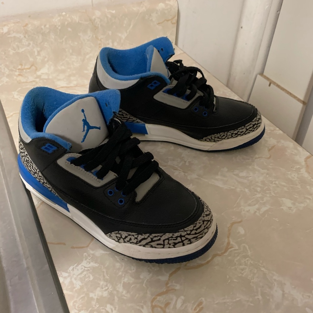 Air Jordan 3 Retro BG Sport Blue